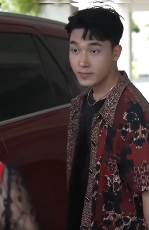 T2306101 ขอความช วยเหล อในรถ Part 2